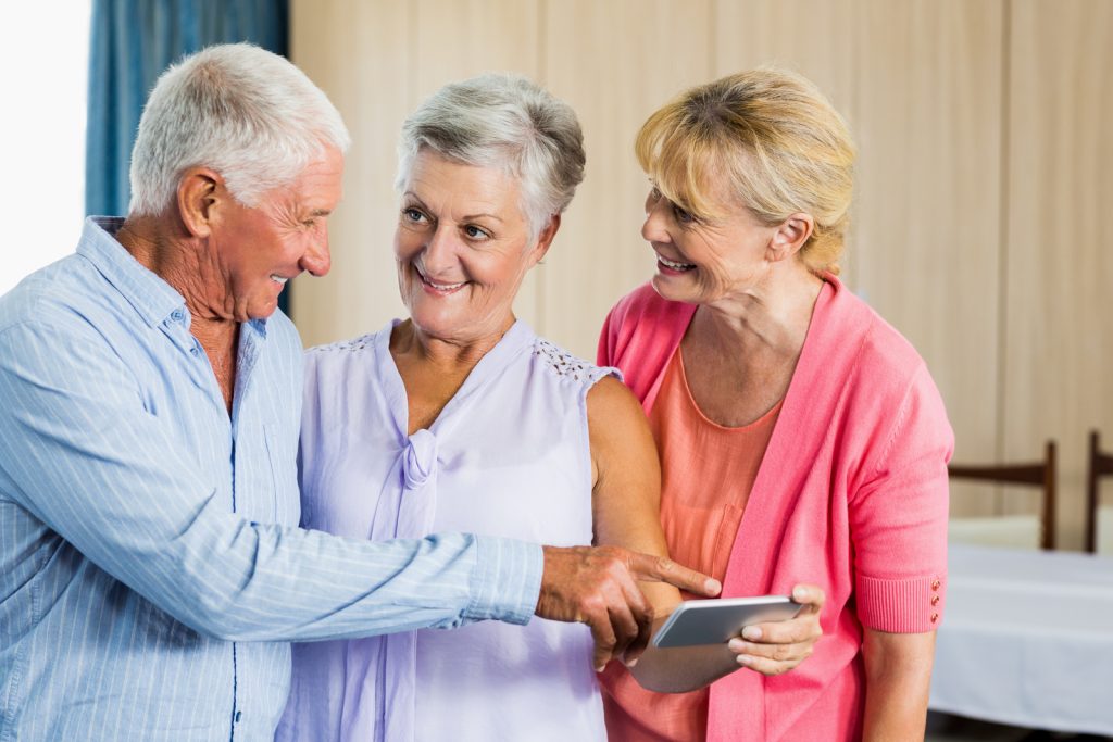 surveillance seniors